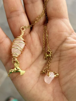Collar Amor Propio – Cuarzo Rosado
